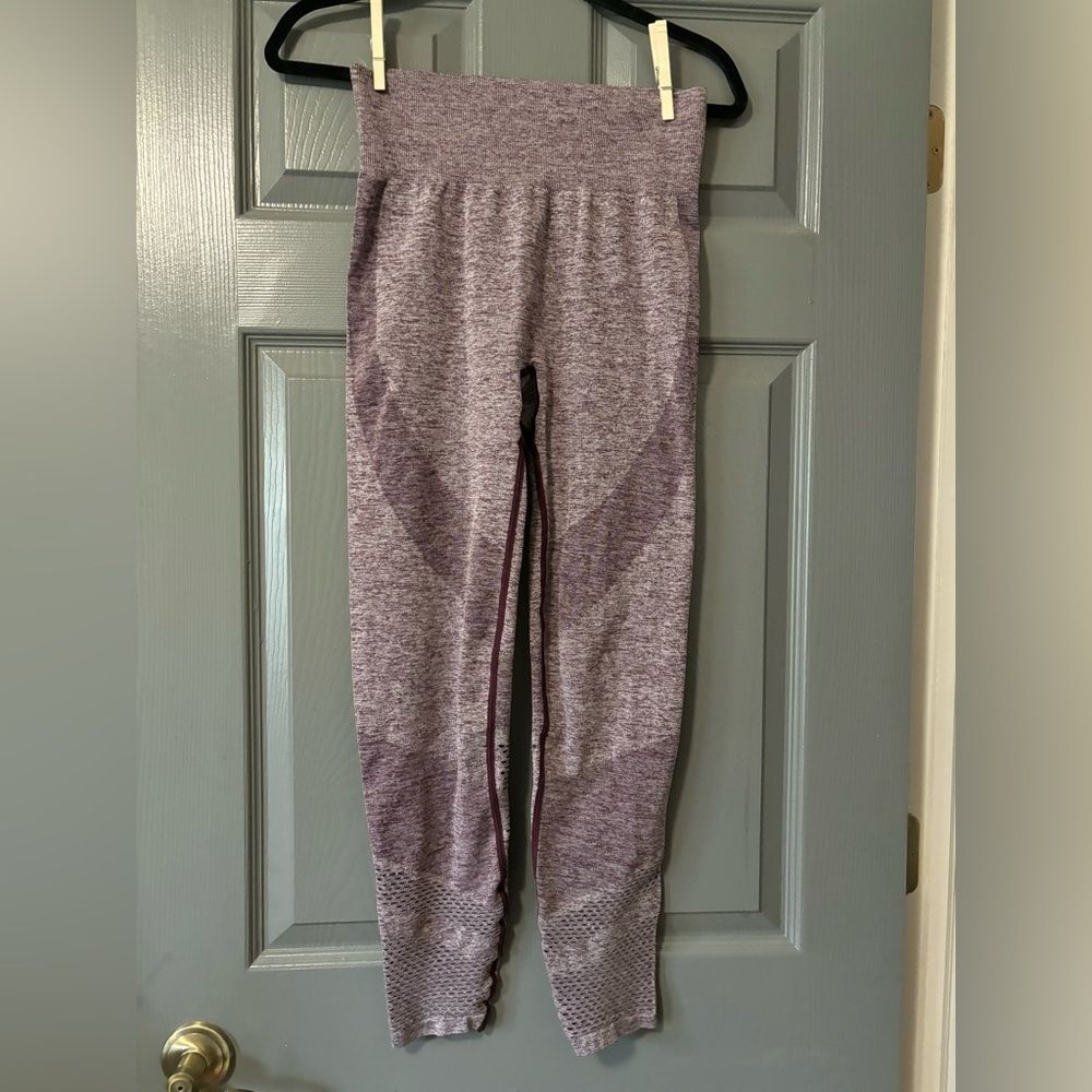 Victoria's Secret PINK Seamless breathable workout legging size medium